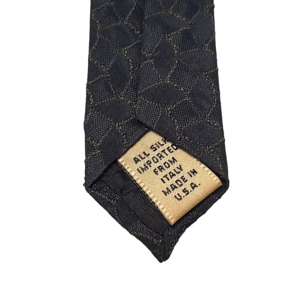 Donna Karan Necktie Mens Blue Size 56 in Long 3.75 in Wide Signature Silk Tie - Picture 9 of 11